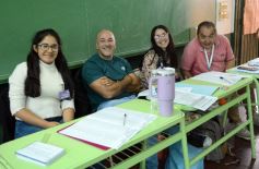 Foto de la galería: Legislativas 2025: en Misiones y en el país se votó por primera vez con la Boleta Única de Papel (BUP)