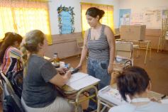 Foto de la galería: Legislativas 2025: en Misiones y en el país se votó por primera vez con la Boleta Única de Papel (BUP)