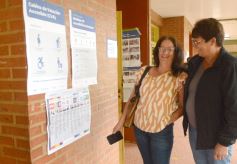 Foto de la galería: Legislativas 2025: en Misiones y en el país se votó por primera vez con la Boleta Única de Papel (BUP)