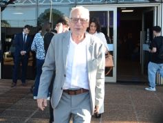 Foto de la galería: Entrega oficial de diplomas a Diputados electos en el Teatro Prosa del Parque del Conocimiento