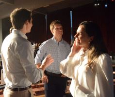 Foto de la galería: Entrega oficial de diplomas a Diputados electos en el Teatro Prosa del Parque del Conocimiento