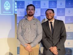 Foto de la galería: Entrega oficial de diplomas a Diputados electos en el Teatro Prosa del Parque del Conocimiento