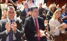 Foto de la galería: Entrega oficial de diplomas a Diputados electos en el Teatro Prosa del Parque del Conocimiento