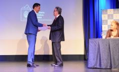 Foto de la galería: Entrega oficial de diplomas a Diputados electos en el Teatro Prosa del Parque del Conocimiento