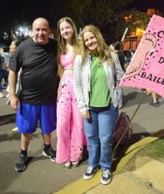 Foto de la galería: Ritmo, brillo y emoción en el cierre de la primera noche del Show de Scolas en La Cascada 