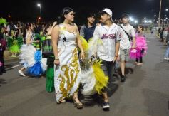 Foto de la galería: Ritmo, brillo y emoción en el cierre de la primera noche del Show de Scolas en La Cascada 