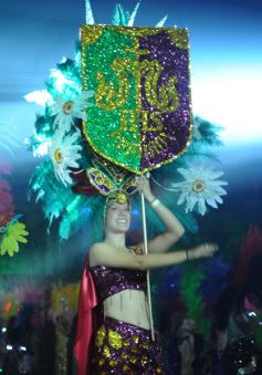 Foto de la galería: Ritmo, brillo y emoción en el cierre de la primera noche del Show de Scolas en La Cascada 