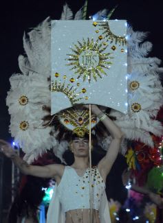 Foto de la galería: Ritmo, brillo y emoción en el cierre de la primera noche del Show de Scolas en La Cascada 