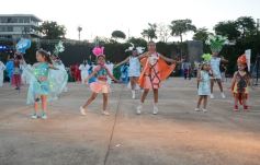 Foto de la galería: La Estudiantina despidió su edición 2025 con todo el esplendor y ritmo en La Cascada