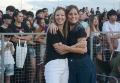 Foto de la galería: La Estudiantina despidió su edición 2025 con todo el esplendor y ritmo en La Cascada