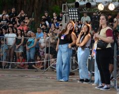 Foto de la galería: La Estudiantina despidió su edición 2025 con todo el esplendor y ritmo en La Cascada