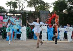 Foto de la galería: La Estudiantina despidió su edición 2025 con todo el esplendor y ritmo en La Cascada