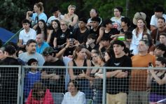 Foto de la galería: La Estudiantina despidió su edición 2025 con todo el esplendor y ritmo en La Cascada