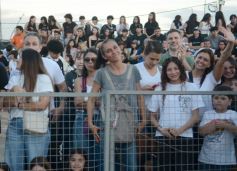 Foto de la galería: La Estudiantina despidió su edición 2025 con todo el esplendor y ritmo en La Cascada