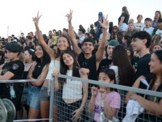 Foto de la galería: La Estudiantina despidió su edición 2025 con todo el esplendor y ritmo en La Cascada