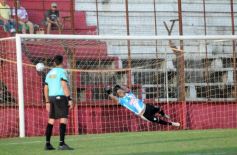 Foto de la galería: Regional Amateur: Guaraní goleó a River de Santa Rita