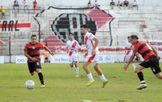 Foto de la galería: Regional Amateur: Guaraní goleó a River de Santa Rita