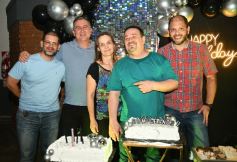 Foto de la galería: Dardo Martí celebró su cumpleaños feliz en familia y con amigos de toda la vida