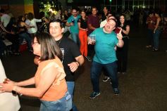 Foto de la galería: Dardo Martí celebró su cumpleaños feliz en familia y con amigos de toda la vida