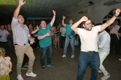 Foto de la galería: Dardo Martí celebró su cumpleaños feliz en familia y con amigos de toda la vida