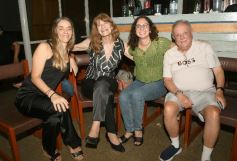 Foto de la galería: Dardo Martí celebró su cumpleaños feliz en familia y con amigos de toda la vida