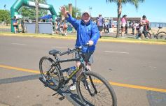 Foto de la galería: "Un paso por Santi": la solidaridad y el cariño de la gente siempre presente 