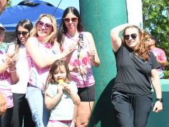 Foto de la galería: "Un paso por Santi": la solidaridad y el cariño de la gente siempre presente 