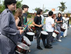 Foto de la galería: El NENI 2032 realizó el cierre de "Reciclarte" con alumnos de la Madre de la Misericordia