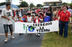 Foto de la galería: El NENI 2032 realizó el cierre de "Reciclarte" con alumnos de la Madre de la Misericordia