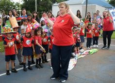 Foto de la galería: El NENI 2032 realizó el cierre de "Reciclarte" con alumnos de la Madre de la Misericordia