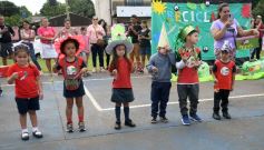Foto de la galería: El NENI 2032 realizó el cierre de "Reciclarte" con alumnos de la Madre de la Misericordia