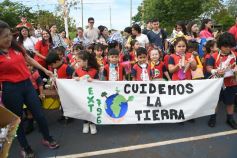 Foto de la galería: El NENI 2032 realizó el cierre de "Reciclarte" con alumnos de la Madre de la Misericordia