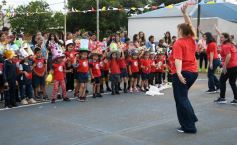 Foto de la galería: El NENI 2032 realizó el cierre de "Reciclarte" con alumnos de la Madre de la Misericordia