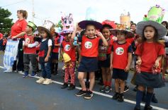 Foto de la galería: El NENI 2032 realizó el cierre de "Reciclarte" con alumnos de la Madre de la Misericordia