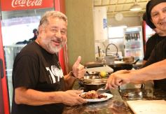 Foto de la galería: Inés fue honrada en el festejo de su cumpleaños 60