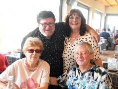 Foto de la galería: Inés fue honrada en el festejo de su cumpleaños 60