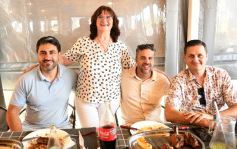 Foto de la galería: Inés fue honrada en el festejo de su cumpleaños 60