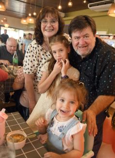 Foto de la galería: Inés fue honrada en el festejo de su cumpleaños 60