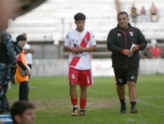 Foto de la galería: Tarde de fútbol en Villa Sarita: Guaraní y una goleada ante Brown por el Torneo Regional 