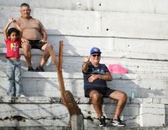 Foto de la galería: Tarde de fútbol en Villa Sarita: Guaraní y una goleada ante Brown por el Torneo Regional 