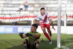Foto de la galería: Tarde de fútbol en Villa Sarita: Guaraní y una goleada ante Brown por el Torneo Regional 