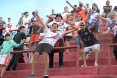 Foto de la galería: Tarde de fútbol en Villa Sarita: Guaraní y una goleada ante Brown por el Torneo Regional 