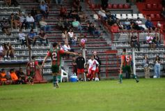 Foto de la galería: Tarde de fútbol en Villa Sarita: Guaraní y una goleada ante Brown por el Torneo Regional 