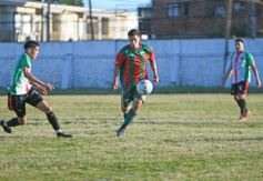 Foto de la galería: Brown avanzó a la siguiente ronda del Regional Amateur gracias a su victoria ante Colonial