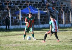 Foto de la galería: Brown avanzó a la siguiente ronda del Regional Amateur gracias a su victoria ante Colonial