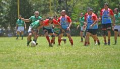 Foto de la galería: Satisfacción por el exitoso torneo de Rugby de Veteranos Nacional NAVE 55 que se jugó en Crucero del Norte 