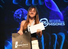 Foto de la galería: La gran Fiesta del Deporte Misionero premió a los referentes de las distintas disciplinas