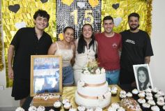 Foto de la galería: Constanza celebró sus 15 años y hubo mucha emoción y sorpresas para la cumpleañera 