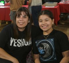 Foto de la galería: La primera noche del Festival del Litoral en la Cascada se disfrutó entre amigos, mates y tererés
