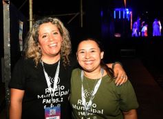 Foto de la galería: La primera noche del Festival del Litoral en la Cascada se disfrutó entre amigos, mates y tererés